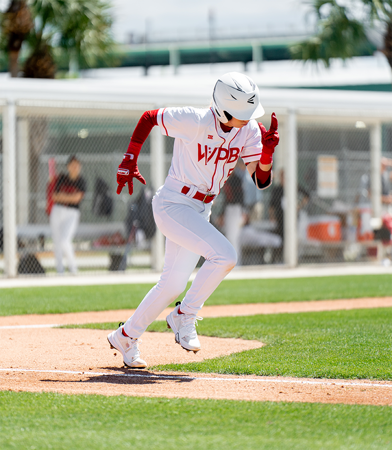 Rotating sports apparel