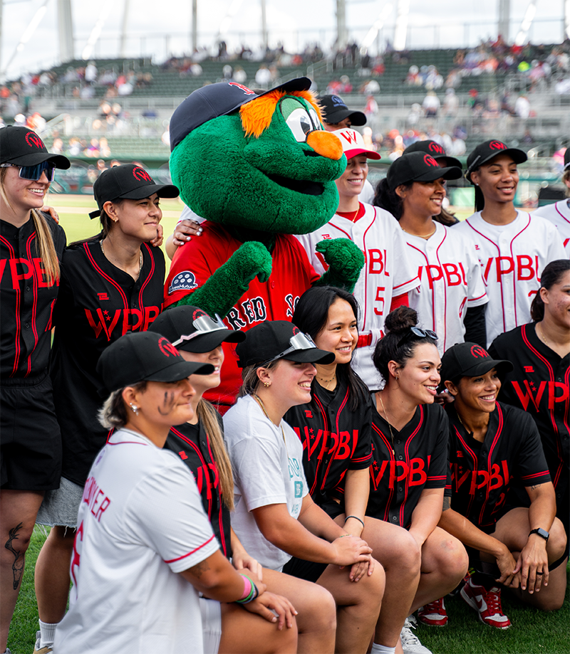 Rotating sports apparel