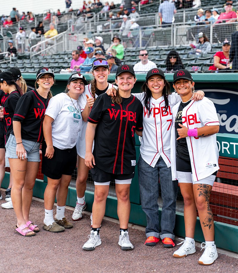 Rotating sports apparel