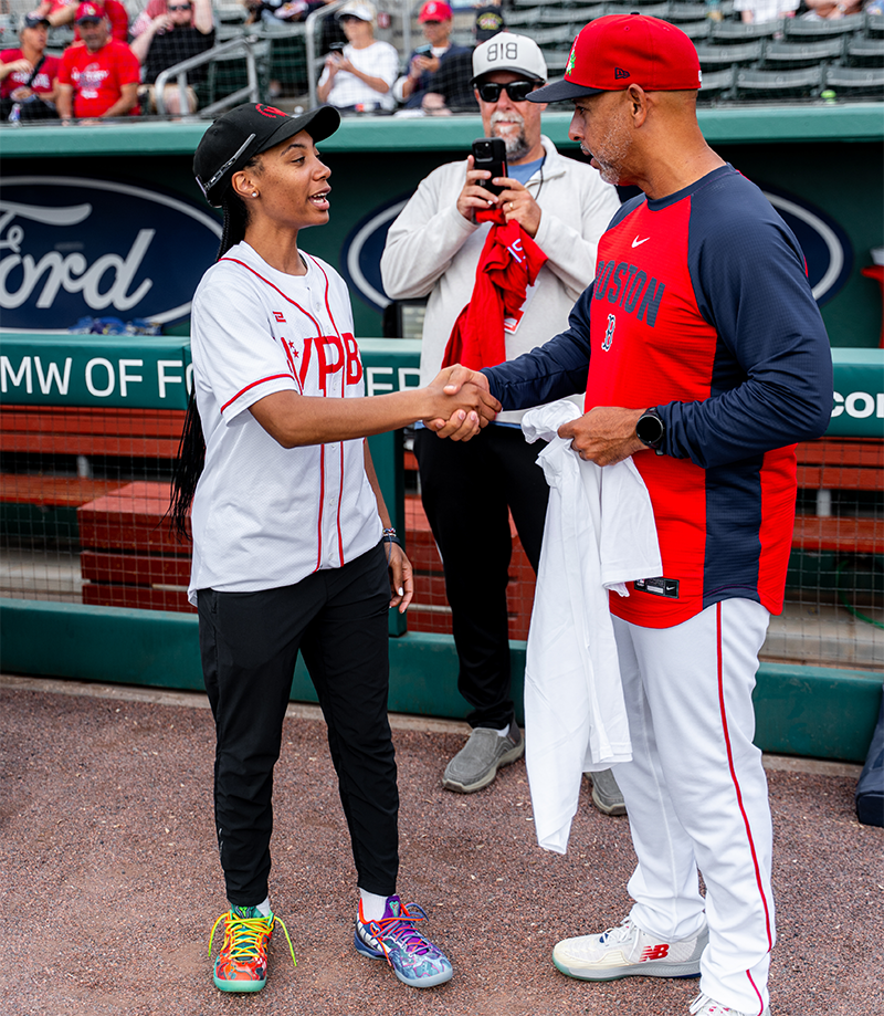 Rotating sports apparel